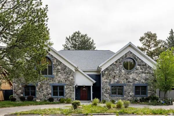 5529 S Woodcrest Dr E, Holladay, UT 84117