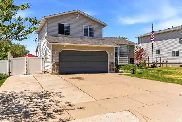 2267 N 1075 E, Layton, UT 84040 - #3