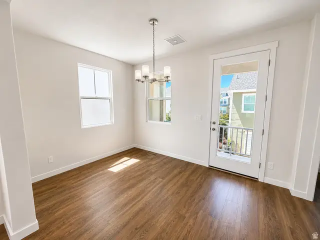 11758 S Flying Fish Dr #605, South Jordan, UT 84009 - #3