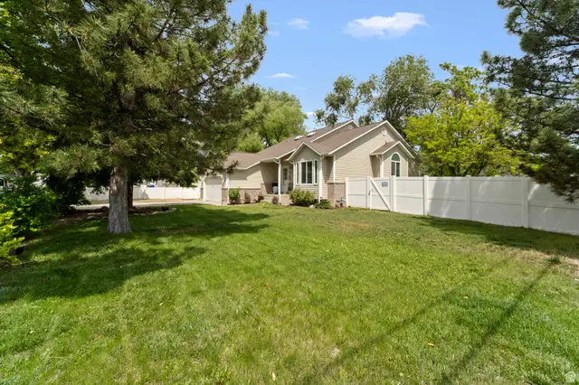 1712 W 8300 S, West Jordan, UT 84088 - #2
