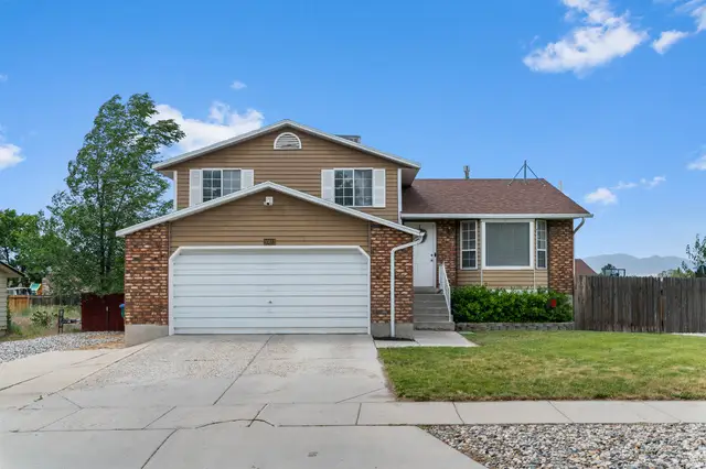 10812 S Granite Dr, Sandy, UT 84094 - #2