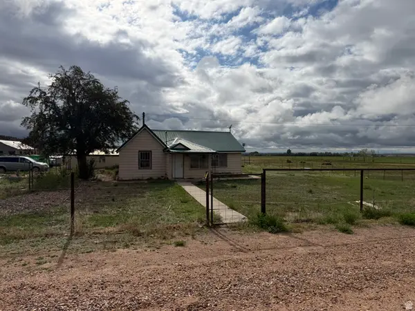 989 S 12000 W, Upalco, UT 84007