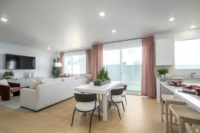 7613 S Graphite Dr W #326, West Jordan, UT 84081 - #3