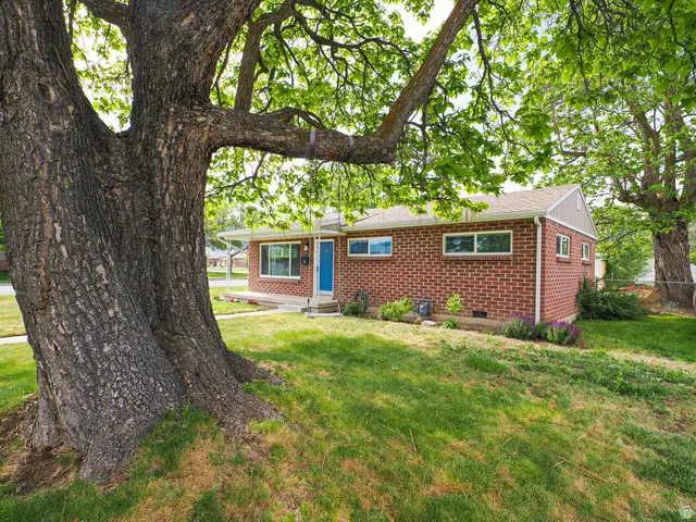 35 W American Ave S, Murray, UT 84107 - #2