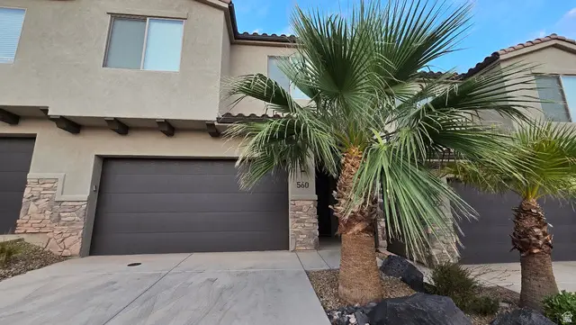 560 N Ventura Ln, Washington, UT 84780 - #1