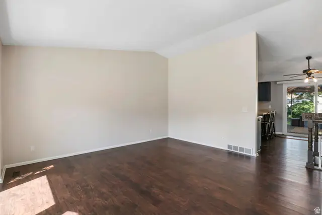 506 Country Club Dr, Tooele, UT 84074 - #3