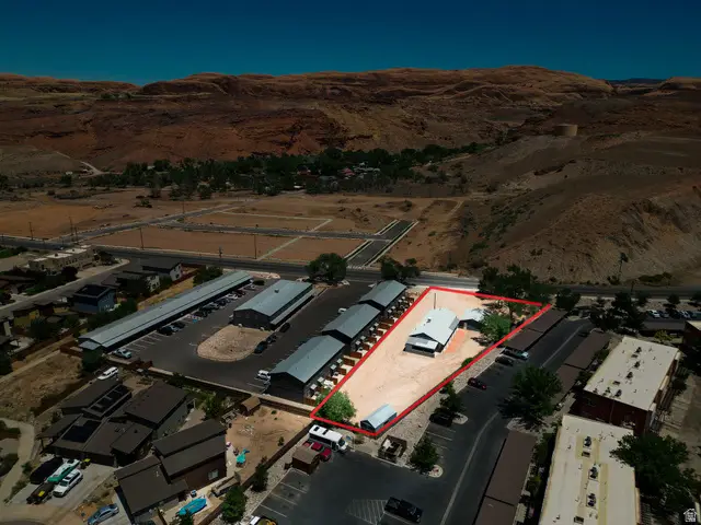 990 S Millcreek Dr, Moab, UT 84532 - #3