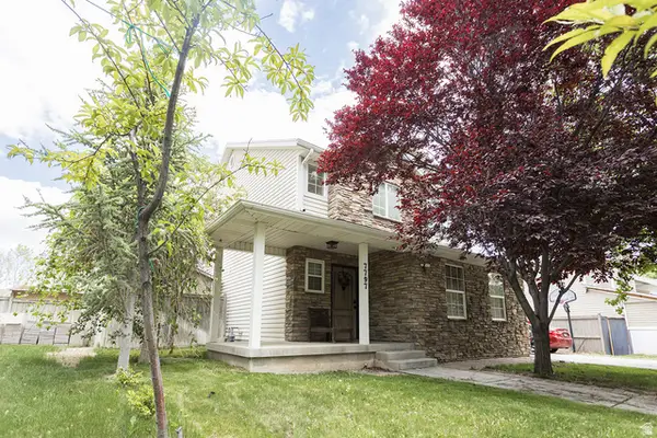 7797 N Windhover Rd, Eagle Mountain, UT 84005