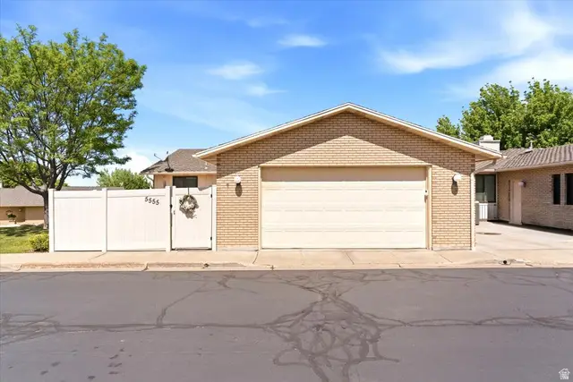 5555 S 1025 E, South Ogden, UT 84405 - #1