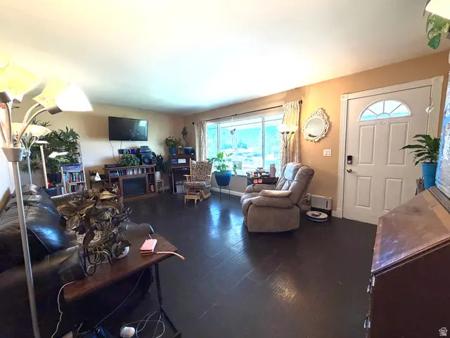 1464 W 1920 N, Layton, UT 84041 - #2