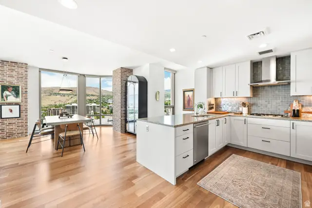 99 W South Temple St S #2206, Salt Lake City, UT 84101 - #3