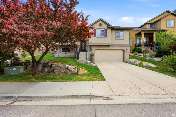 2986 E Lookout Dr, Eagle Mountain, UT 84005