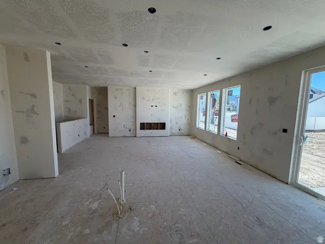 220 W 550 N, Smithfield, UT 84335 - #3