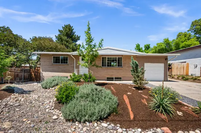 1575 E 8600 S, Sandy, UT 84093 - #1