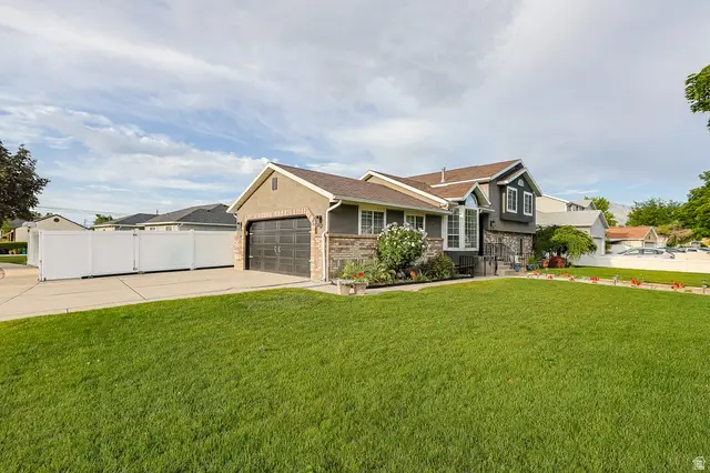 128 W Clay Park Dr S, Murray, UT 84107 - #2