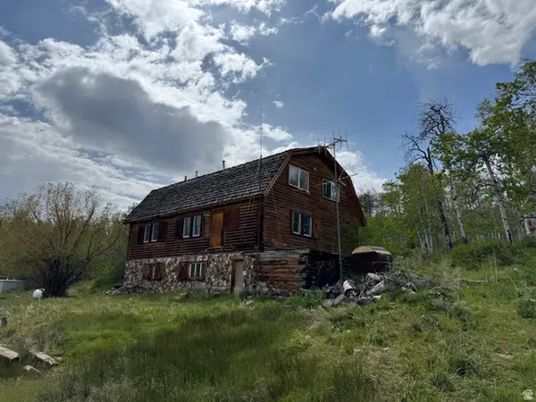 1941 S Pine Meadow Dr, Coalville, UT 84017