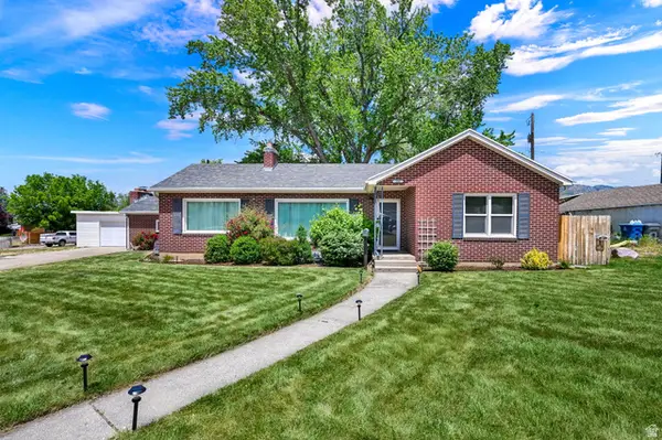 266 E Chimes Dr, South Ogden, UT 84405
