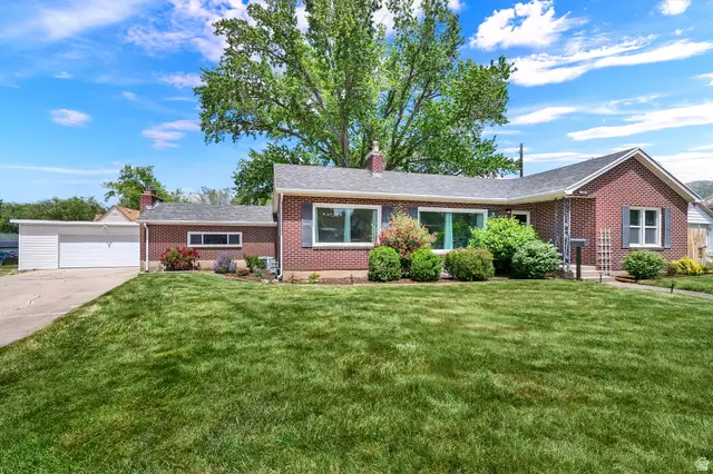 266 E Chimes View Dr, South Ogden, UT 84405 - #2