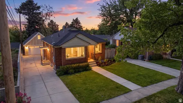 2254 S Texas St E, Salt Lake City, UT 84109
