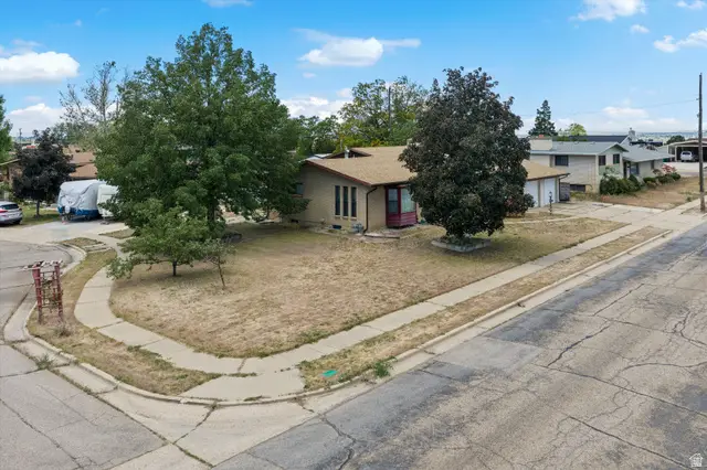 2427 W 5025 S, Roy, UT 84067 - #2