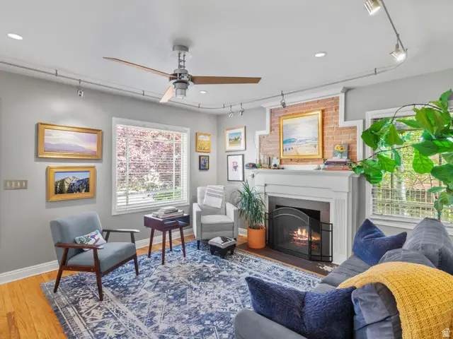 2475 S Filmore St, Salt Lake City, UT 84106 - #3