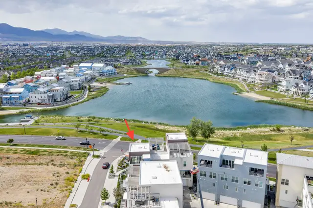 4621 W Daybreak Pkwy, South Jordan, UT 84009 - #2