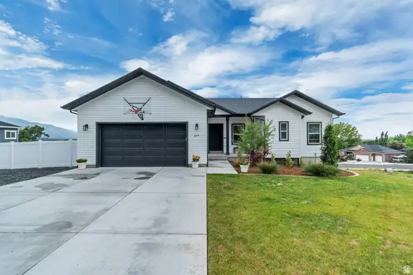 629 W Elberta Dr, Pleasant View, UT 84414