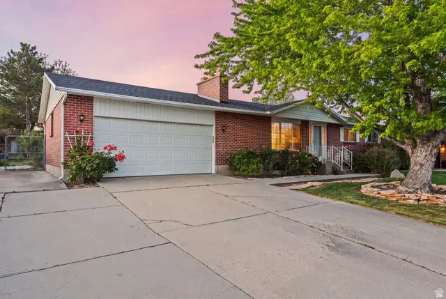 2478 W Long Meadow Dr S, Taylorsville, UT 84129 - #2