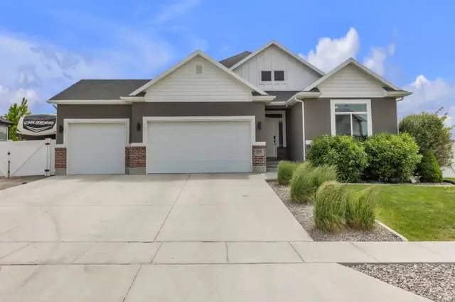 270 E Coventry Way, Stansbury Park, UT 84074 - #1