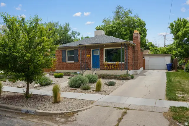 961 33rd St, Ogden, UT 84403 - #2