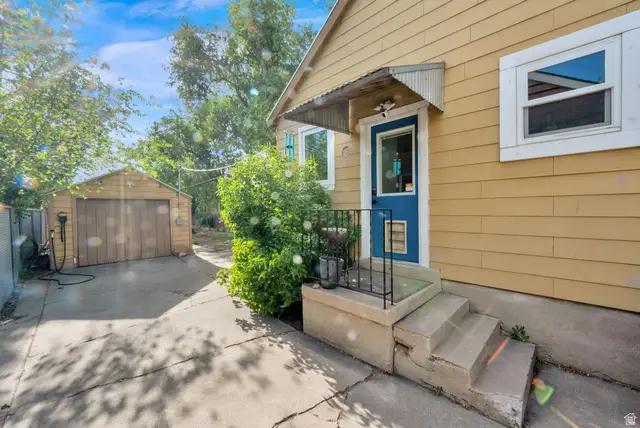 619 N 900 W, Salt Lake City, UT 84116 - #3