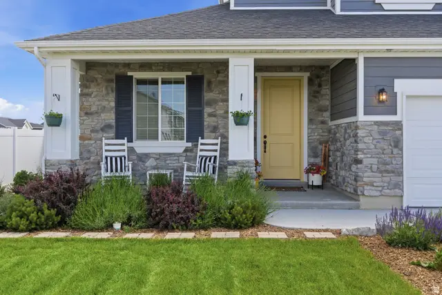 2335 W Swenson Cir, Syracuse, UT 84075 - #3