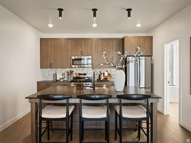 4046 S Sandridge Dr W #UNIT 4, Roy, UT 84067 - #2