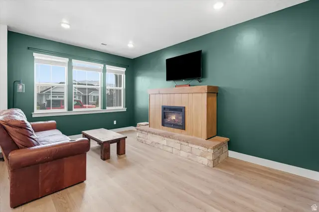 949 N 900 W, Tremonton, UT 84337 - #3
