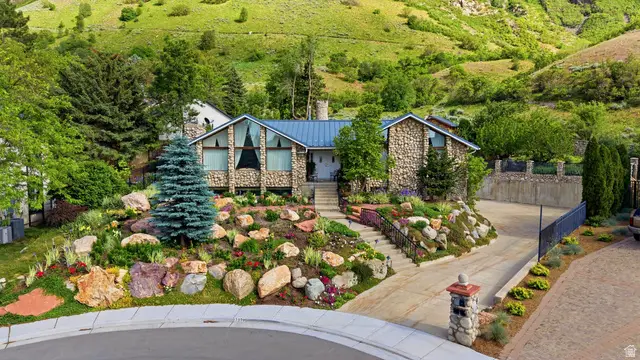 7379 S Silver King Cir, Cottonwood Heights, UT 84121 - #3