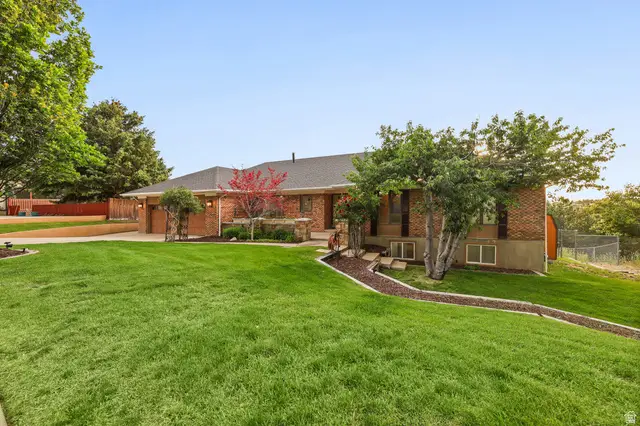 2342 E Charros Rd, Sandy, UT 84092 - #2