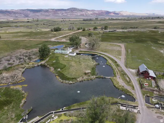 202 N Westhaven Rd, Richfield, UT 84701 - #1