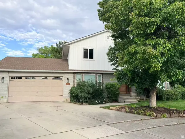 1725 E Faunsdale Cir S, Sandy, UT 84092 - #2