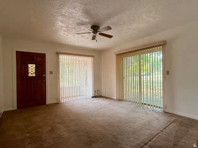 1043 E 4000 S, Vernal, UT 84078 - #2
