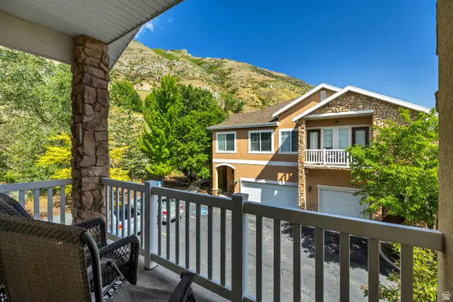 1043 S Canyon Meadow Dr #6, Provo, UT 84606 - #3