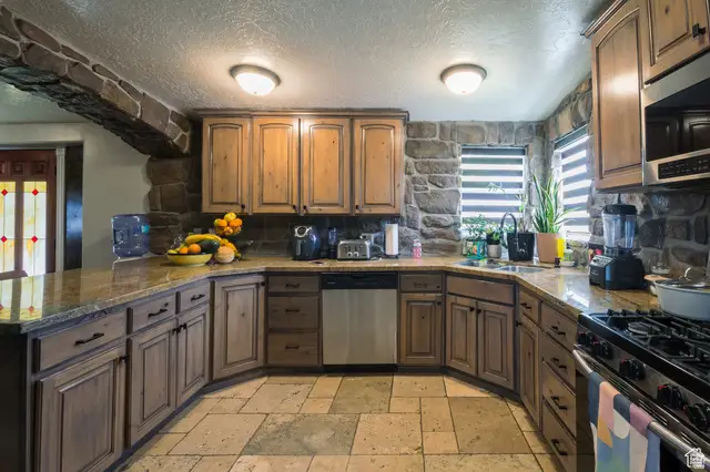 331 W 1500 S, Vernal, UT 84078 - #3