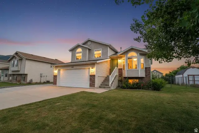 463 W 2125 N, Harrisville, UT 84414 - #1