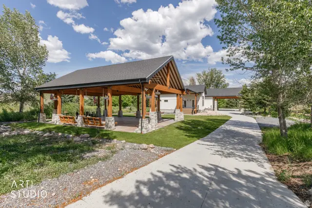 1188 S Old Trappers Loop Rd, Huntsville, UT 84317 - #2