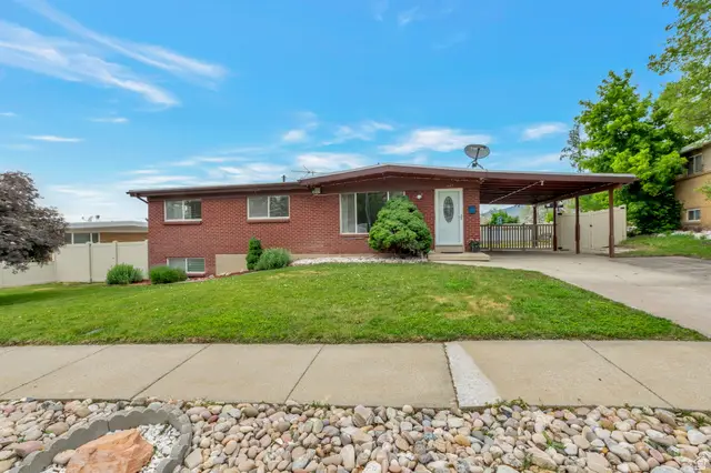 447 E 550 S, Bountiful, UT 84010 - #1