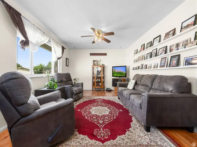 1210 S Nevada Ave, Provo, UT 84606 - #3