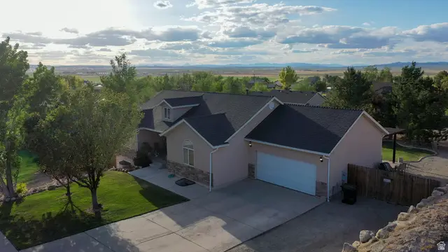 1797 E Sunset Rd, Enoch, UT 84721 - #1