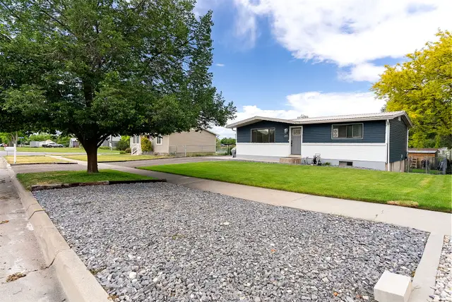 285 W 300 N, Smithfield, UT 84335 - #3