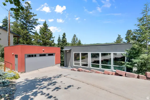 105 Crestview Cir, Park City, UT 84098 - #1