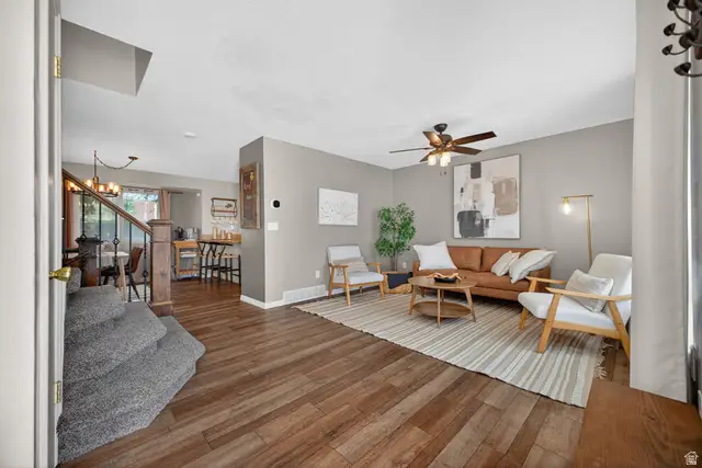 990 W 2600 N, Layton, UT 84041 - #2