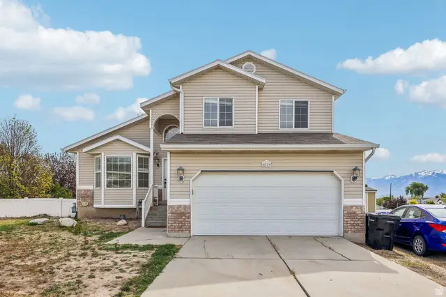 6719 S Mountain Aura Dr, West Jordan, UT 84081 - #3